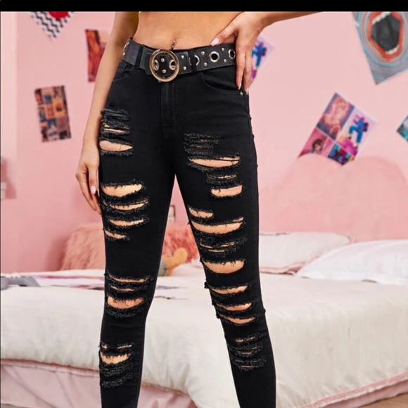 ripped skinny jeans without belt . - Picture 2 of 4